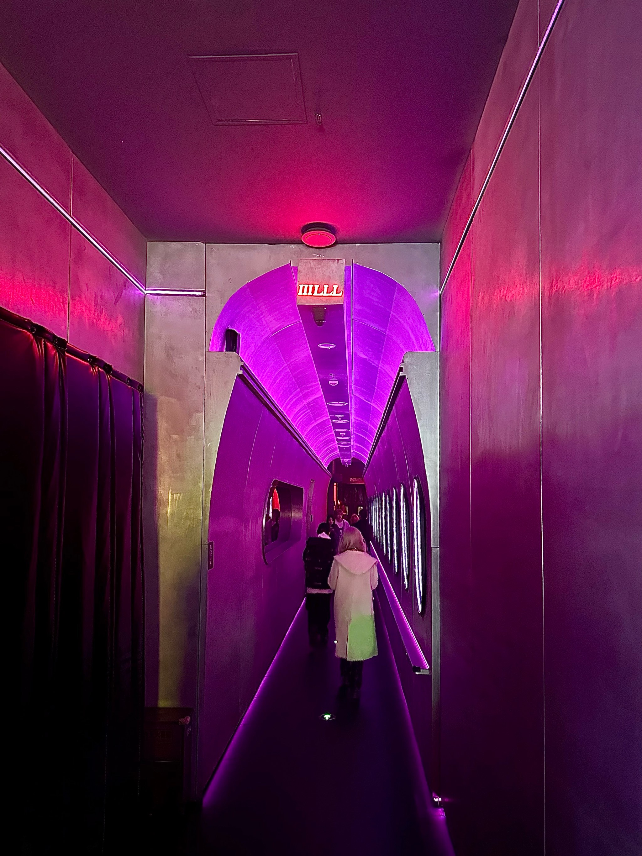 雅安商务ktv环境优雅商务气氛浓郁-宝兴县ktv预定